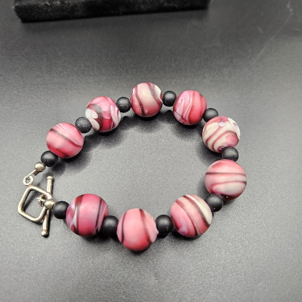 Polymer clay bracelet Pink marbled 7" bracelet